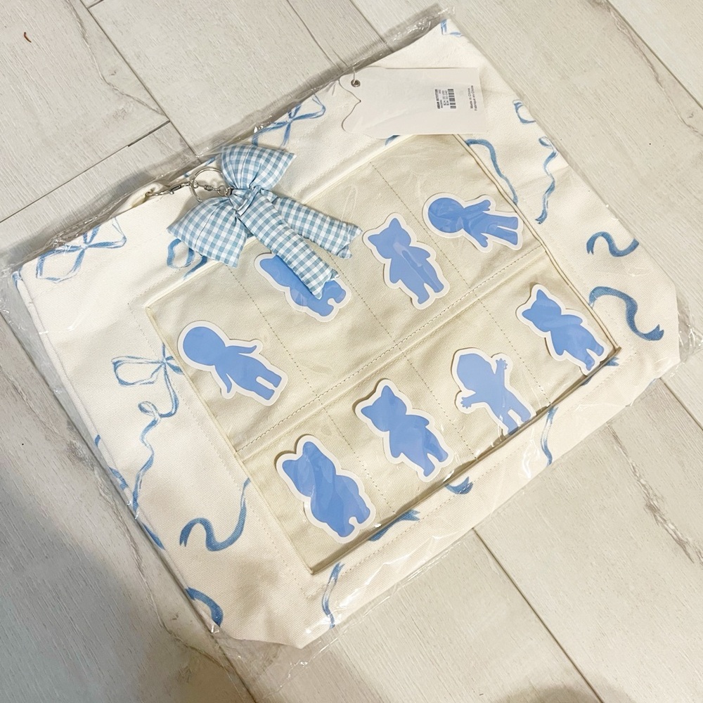 Figure Tote Bag